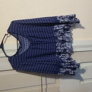 Long sleeved, semi crop top, M/L